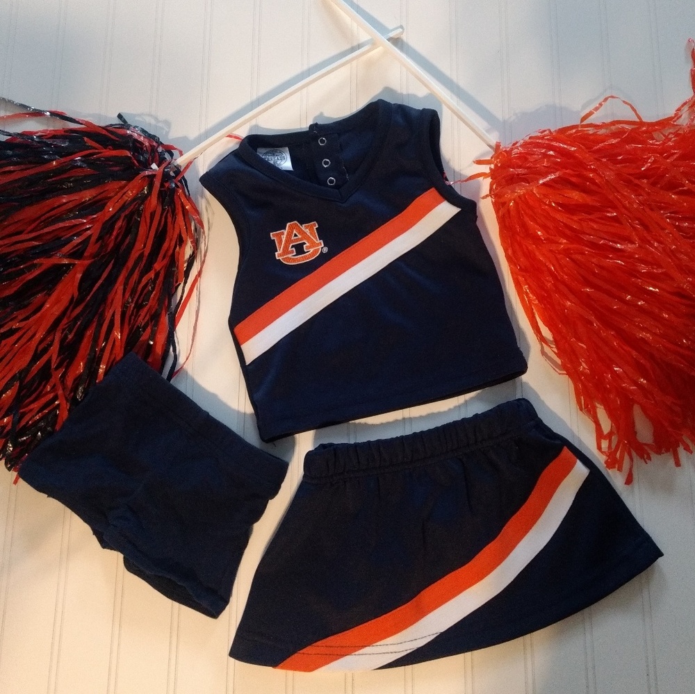 Girls cheerleading outfit